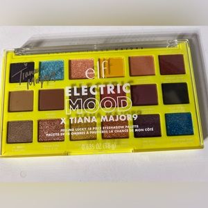 E.L.F. NWOT Electric mood × Tania Major9 piece eyeshadow palette"feeling lucky